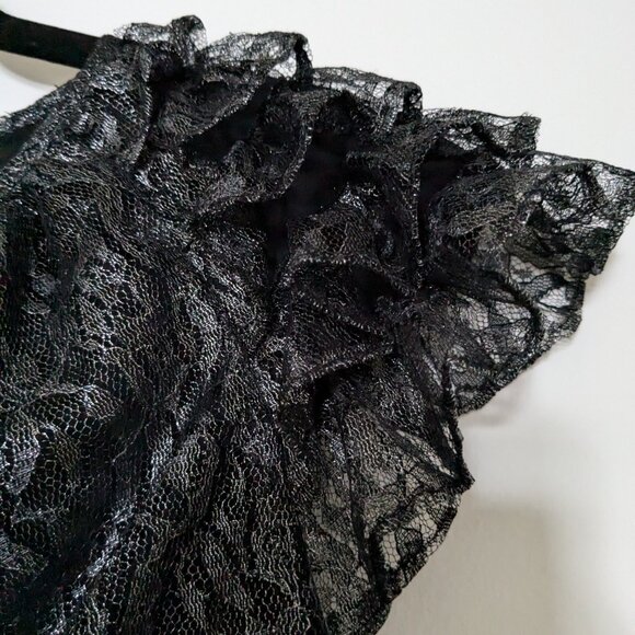 Robbi & Nikki Ruffled Shirt - Picture 2 of 4